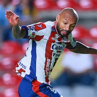 ¿Qué factores están bloqueando el fichaje de João Pedro Galvão con Cruz Azul?