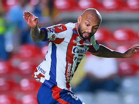 ¿Qué factores están bloqueando el fichaje de João Pedro Galvão con Cruz Azul?