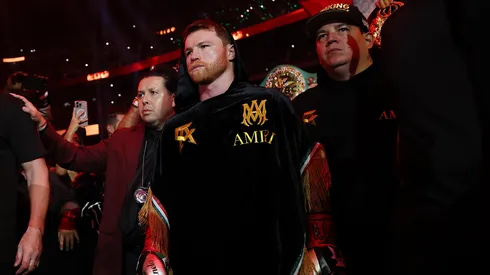 Canelo Álvarez deseaba concretar una revancha con Terence Crawford.
