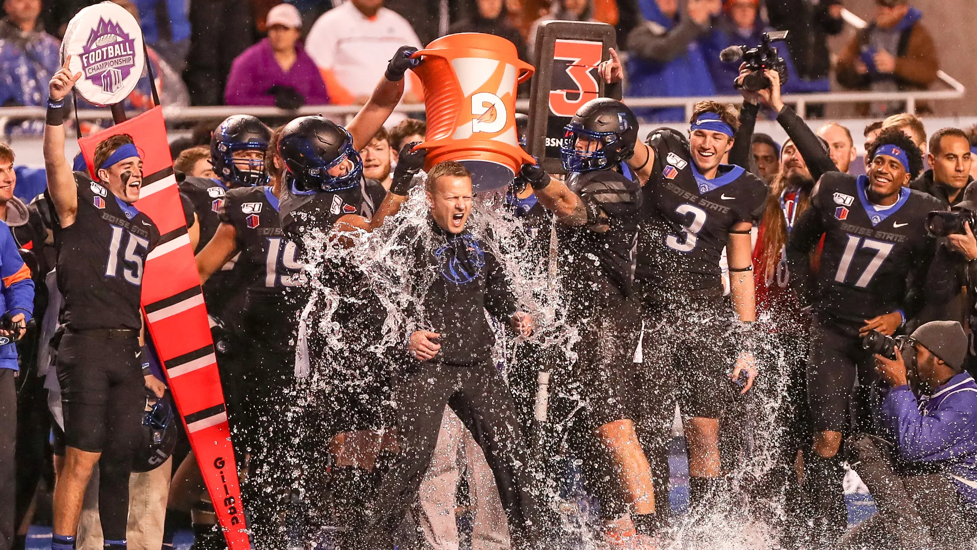 El Super Bowl sabe que recibirá apuestas por el color del Gatorade que su utilizará en los festejos. (GETTY IMAGES)