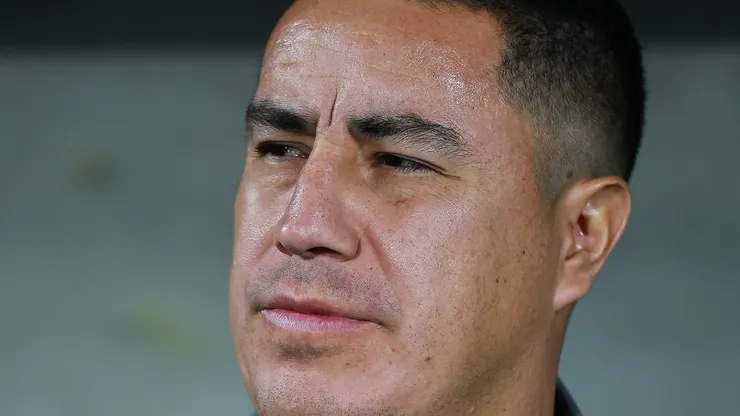 Efraín Juárez no tiene asegurado su puesto en Pumas.