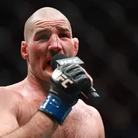 Quién pelea HOY sábado 21 de febrero de 2026 en UFC: horarios y cómo ver los combates EN VIVO