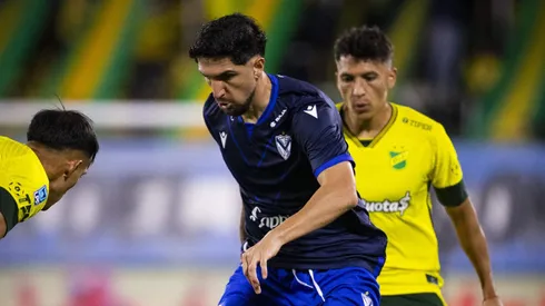 Diego Valdés debió ser reemplazado en Vélez.