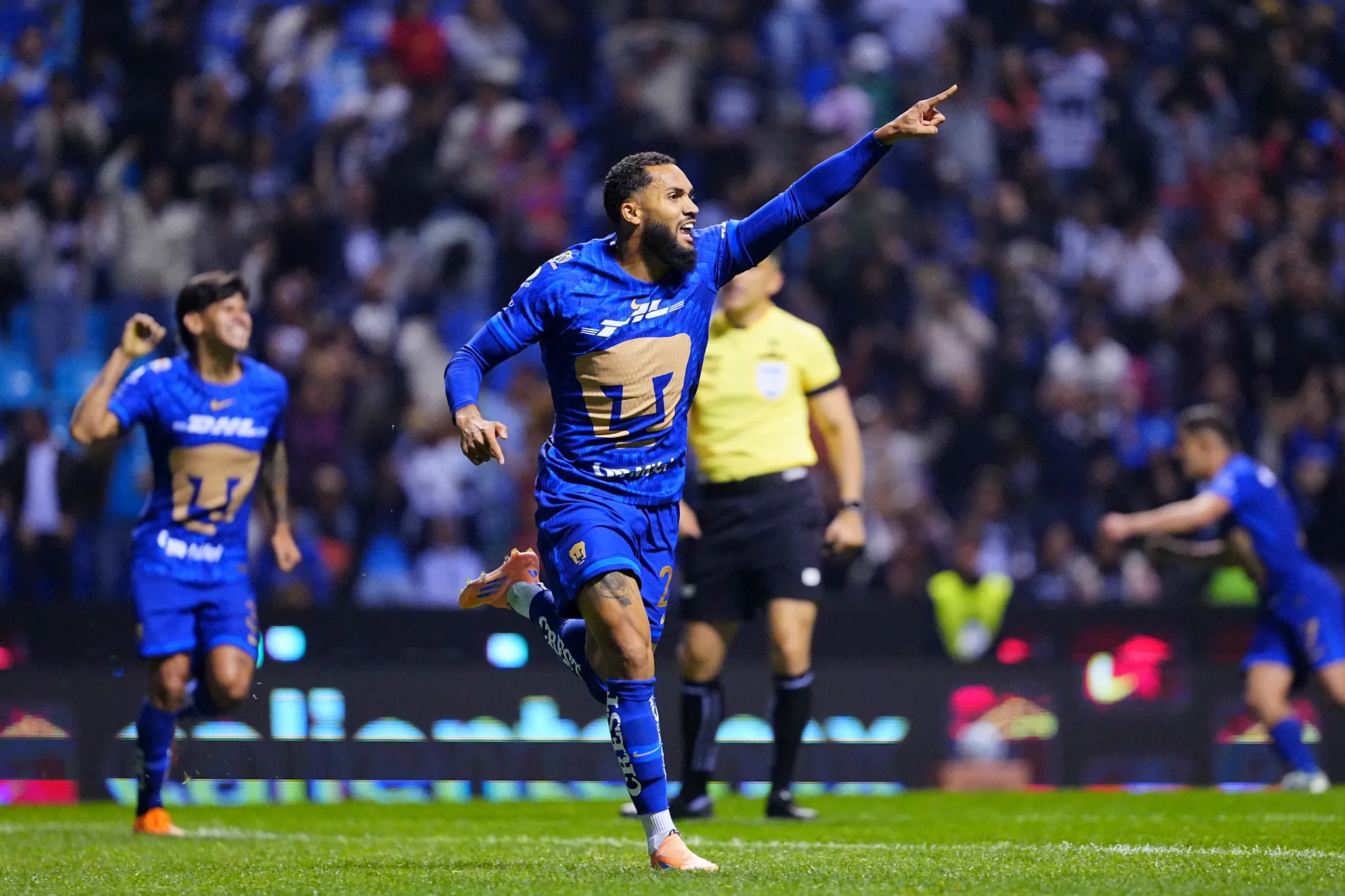 Juninho Vieira convirtió el gol de la victoria para Pumas (Imago7)