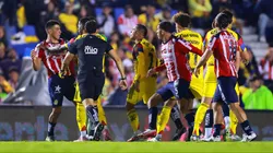 Chivas recibe al América en un choque muy picante.