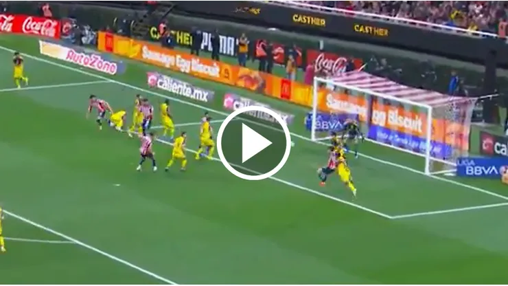 Armando González anotó el 1-0 de Chivas sobre América en el Clásico Nacional