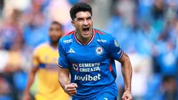 Nicolás Ibáñez haciendo la ley del ex con TIgres