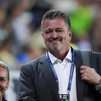 Carlos Hermosillo exige humildad al América tras caer ante Chivas