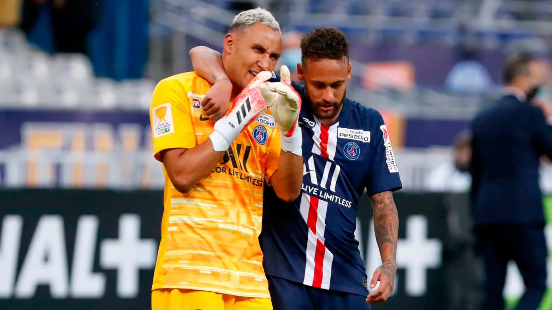 Keylor Navas y Neymar fueron compañeros en PSG (GETTY IMAGES)