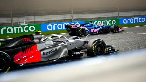 Gabriel Bortoleto persigue a Pierre Gasly en Bahréin