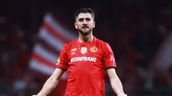 Paulinho se despachó con un doblete y se suma a la pelea por el liderato de la tabla de goleo