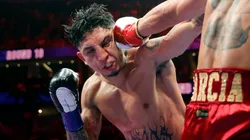 Mario Barrios perdió ante Ryan García y se quedó sin título del mundo.