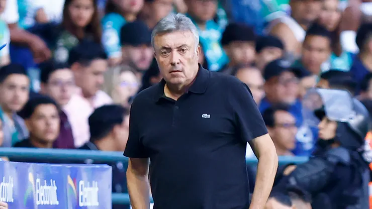 Por qué se fue Domenec Torrent de Rayados
