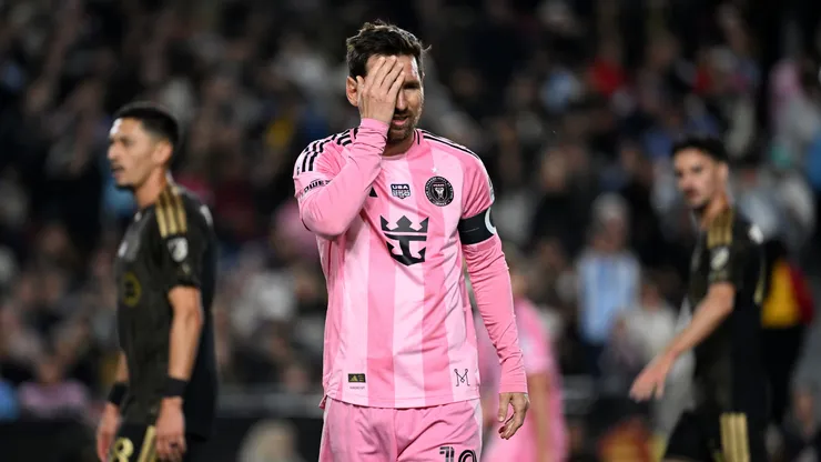 El argentino perdió el control tras la derrota.