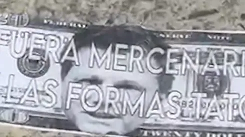 Afición de Rayados protesta contra la directiva