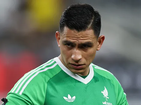 Javier Aguirre se mantiene con la confianza en Raúl Rangel como portero titular