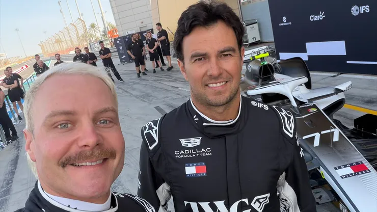 La selfie de Valtteri Bottas con Checo Pérez