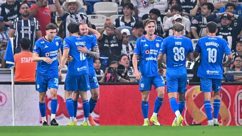 Cruz Azul golpeó el tablero en Monterrey.