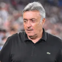 Torrent no puso en la mesa su renuncia y advirtió a la afición de Rayados: "No sirve..."