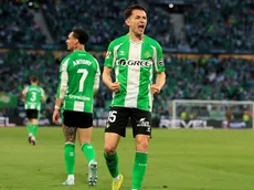 ¿Por qué no juega Álvaro Fidalgo en Real Betis vs. Panathinaikos por la UEFA Europa League 2025-26?