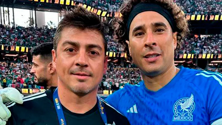 Alex Arredondo quedó atrapado en Qatar en medio de la guerra.