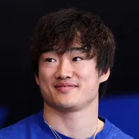 ¿Por qué Yuki Tsunoda no corre en el GP de Australia 2026?