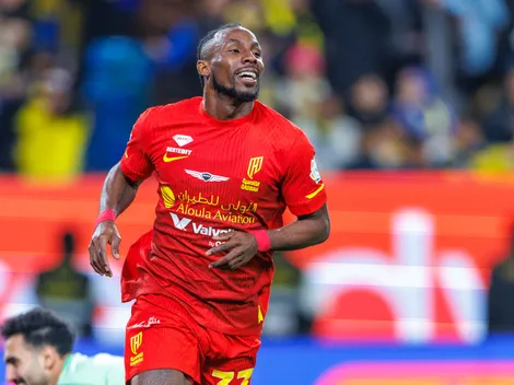 Teléfono, Vasco: Julián Quiñones marca doblete en Al-Qadsiah y es líder de goleo