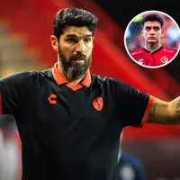 Gilberto Mora sigue sin jugar y Sebastián Abreu dio sus explicaciones