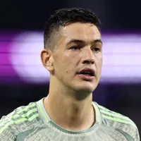 César Montes se lesionó en Rusia y genera incertidumbre