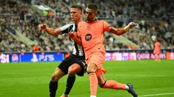 Newcastle y Barcelona se enfrentan por la Champions League
