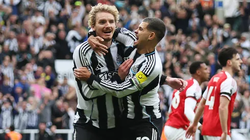 Bruno Guimaraes y Nick Woltemade, jugadores de Newcastle