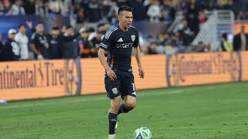 Hirving Lozano no estará presente en un duelo clave de la temporada.