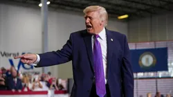 Trump lanza amenaza a Irán.