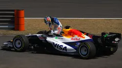 Liam Lawson tuvo problemas con su coche en la FP1 de China