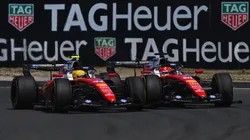 Lewis Hamilton y Charles Leclerc batallaron en la Sprint de China