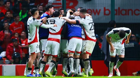 Festejo de Victor Rios tras el empate de Atlas vs Toluca