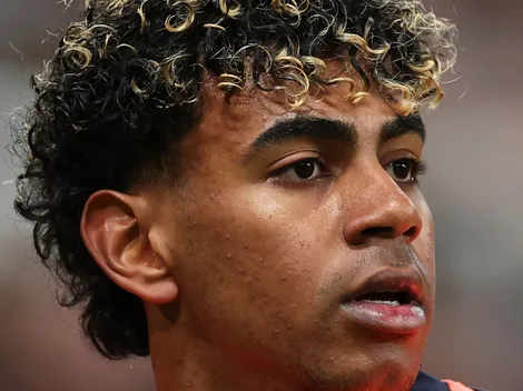 ¿Juega Lamine Yamal? Las alineaciones de Barcelona vs. Sevilla por LaLiga 2025-26