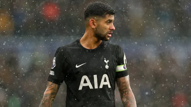 Cristian Romero no juega con Tottenham frente a Liverpool