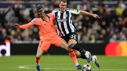 Newcastle y Barcelona igualaron por 1-1 en el juego de ida disputado en St. James' Park.