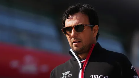 Checo Pérez volvió a terminar la carrera, esta vez en China