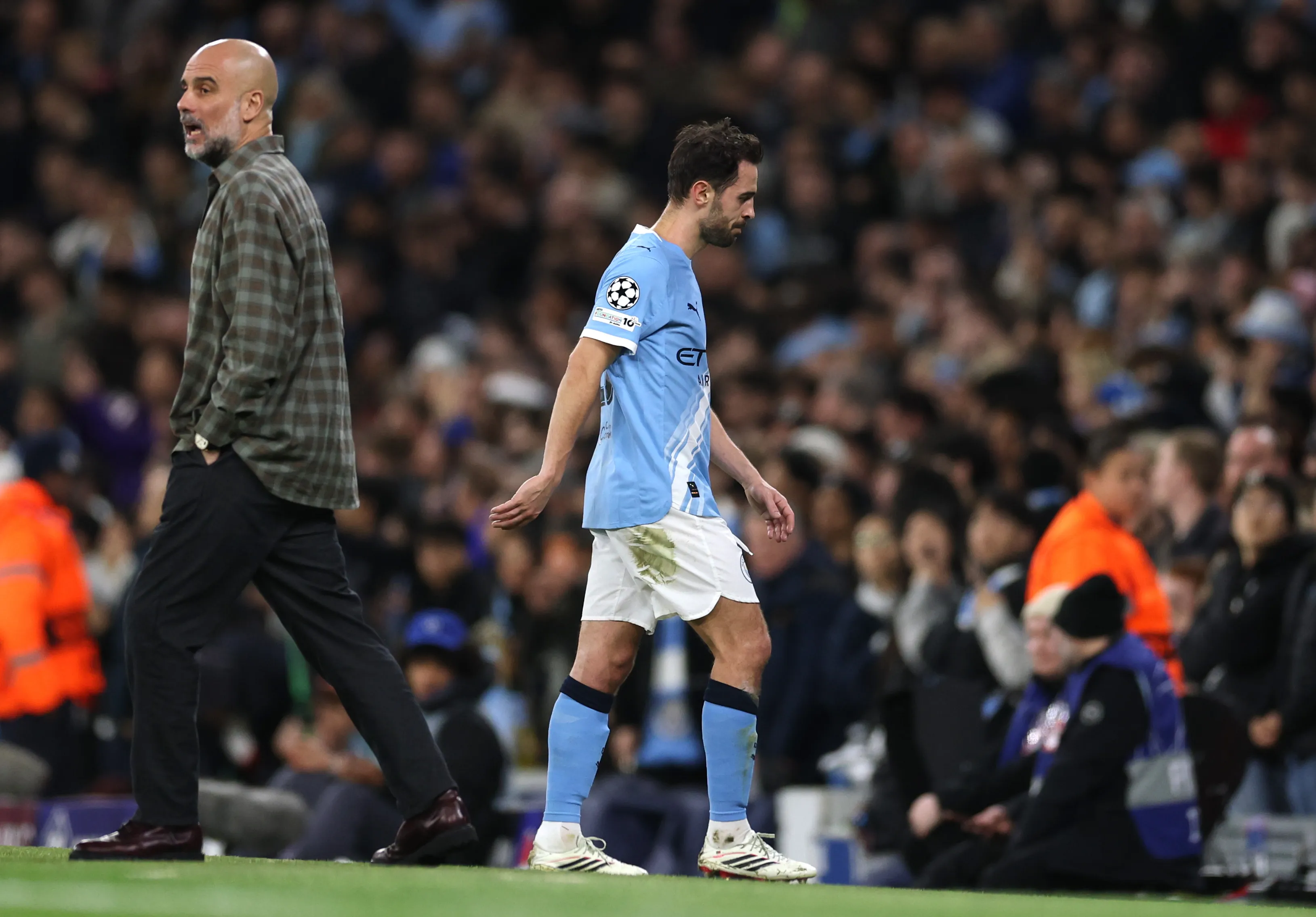 Bernardo, expulsado en su último juego con el City en Champions [foto: Getty]