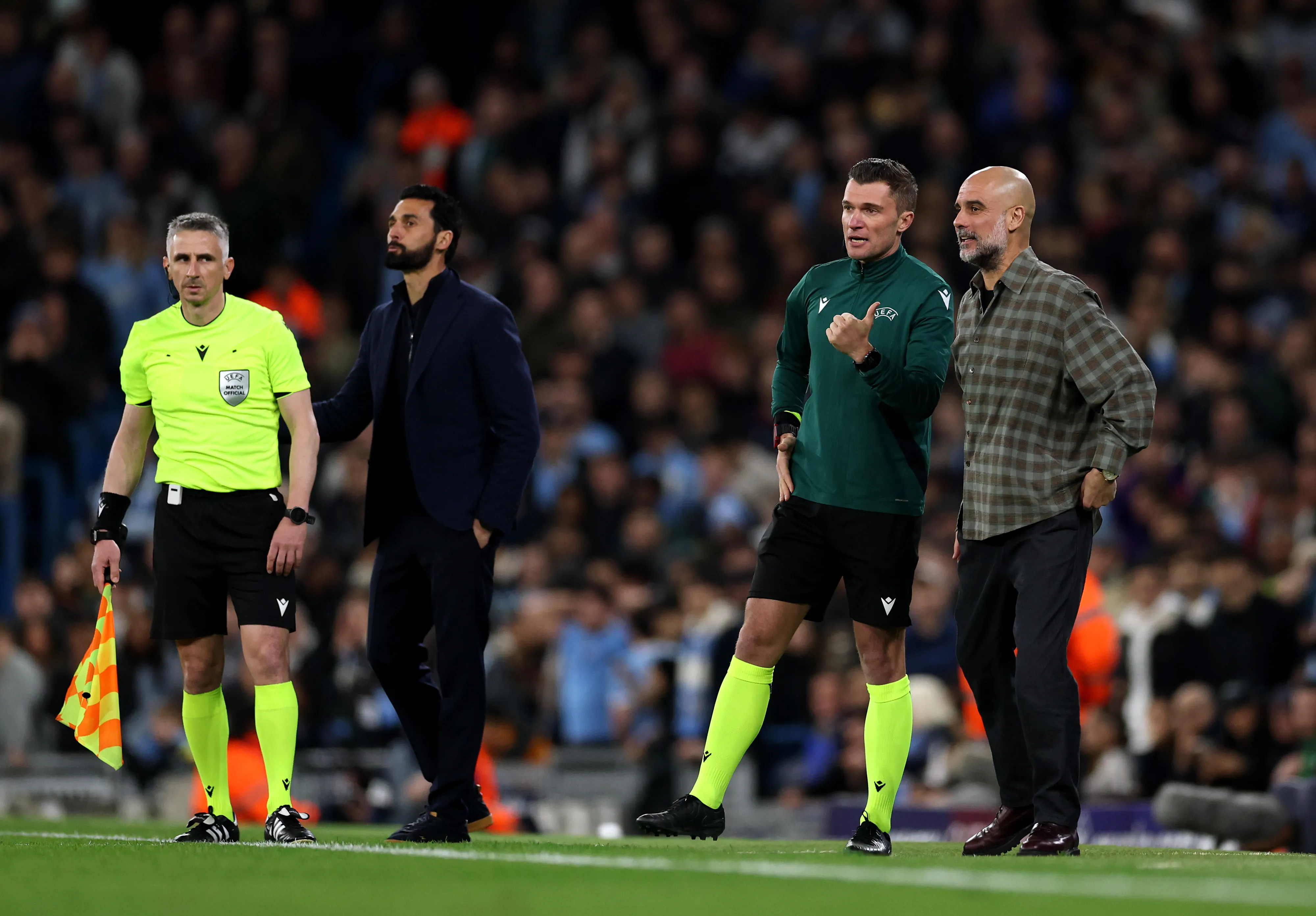Pep Guardiola perdió el duelo táctico con Arbeloa [Foto: Getty]
