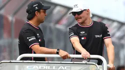 Checo Pérez y Valtteri Bottas en el desfile de pilotos de Australia