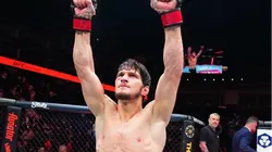 Movsar Evloev busca convertirse en campeón del mundo en UFC.
