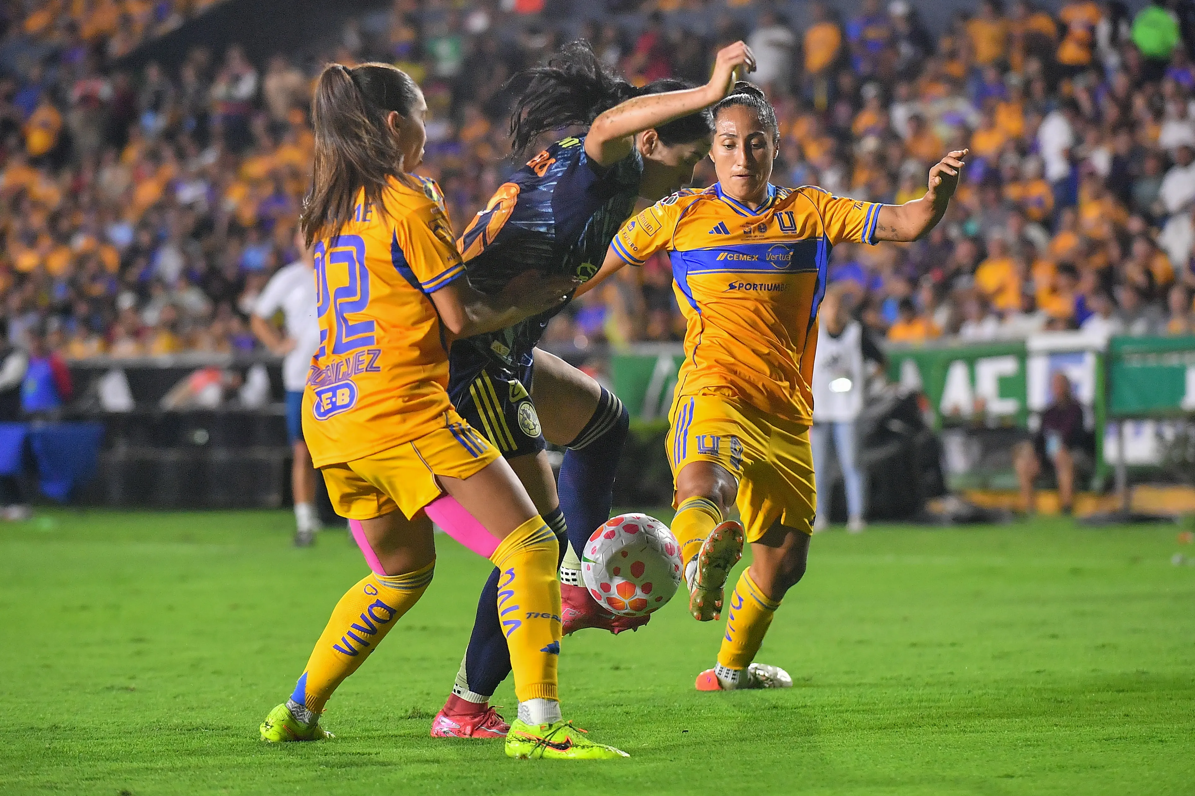 Tigres Femenil recibe al América en el Volcán [Foto: Getty]