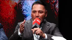 Óscar de la Hoya extendió su relación con DAZN y su promotora.