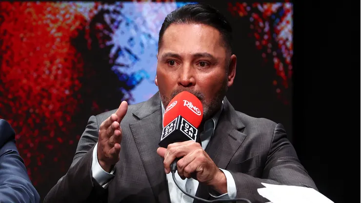 Óscar de la Hoya extendió su relación con DAZN y su promotora.