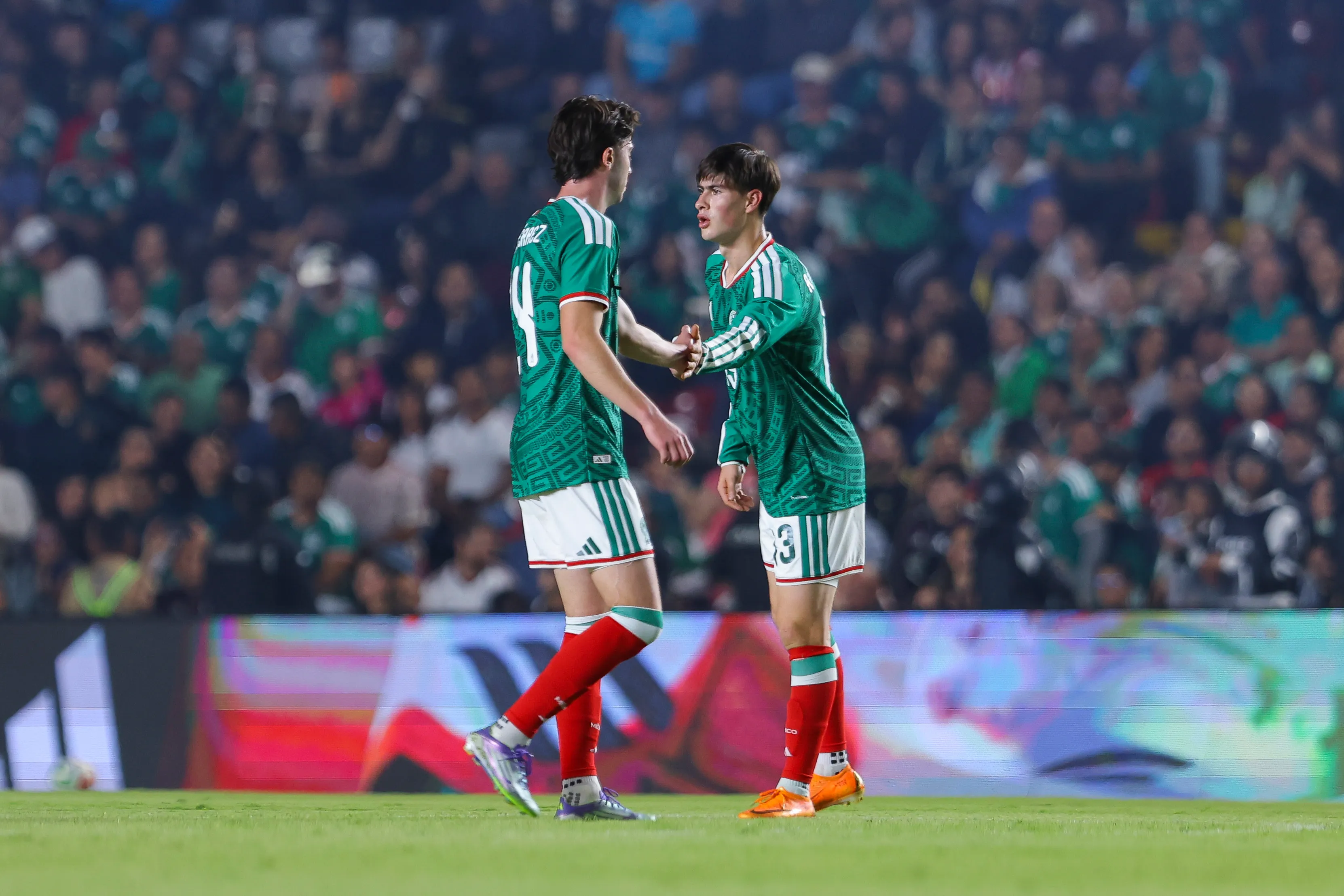 Sábado de Selección Mexicana en la capital [Foto: Getty]