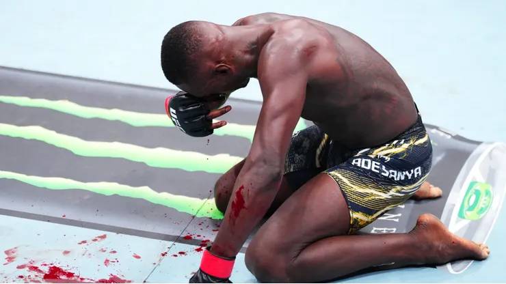 Israel Adesanya volvió a perder una pelea en UFC.