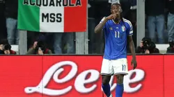 Moise Kean adelanta a Italia ante Bosnia.